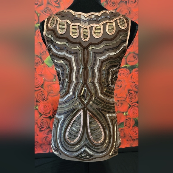 Small Melanie Lyne Top - Picture 4 of 6